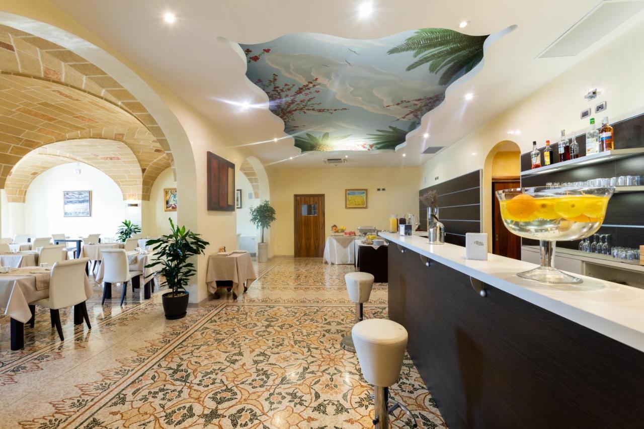 Hotel Aurora E Del Benessere Santa Cesarea Terme Exterior foto