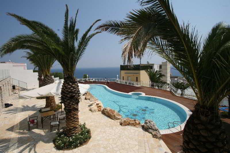 Hotel Aurora E Del Benessere Santa Cesarea Terme Exterior foto